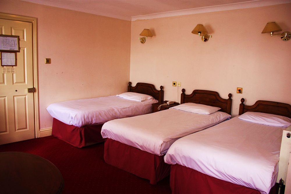Lynams Hotel Дублин Номер фото