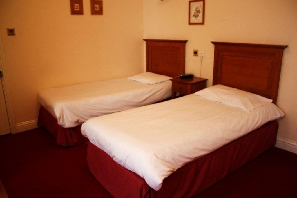Lynams Hotel Дублин Экстерьер фото