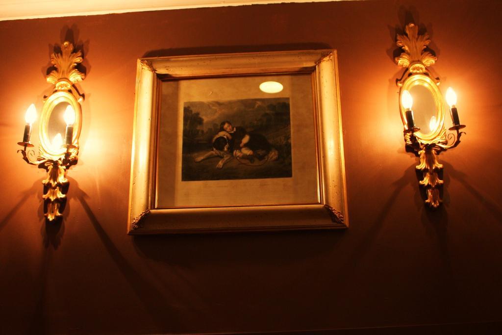 Lynams Hotel Дублин Экстерьер фото