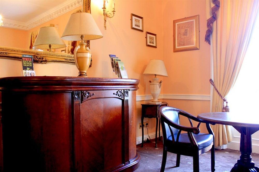 Lynams Hotel Дублин Экстерьер фото