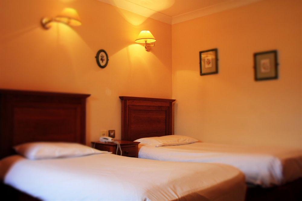 Lynams Hotel Дублин Экстерьер фото